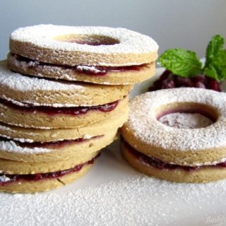 Linzertorte Cookies (paleo, AIP, vegan)