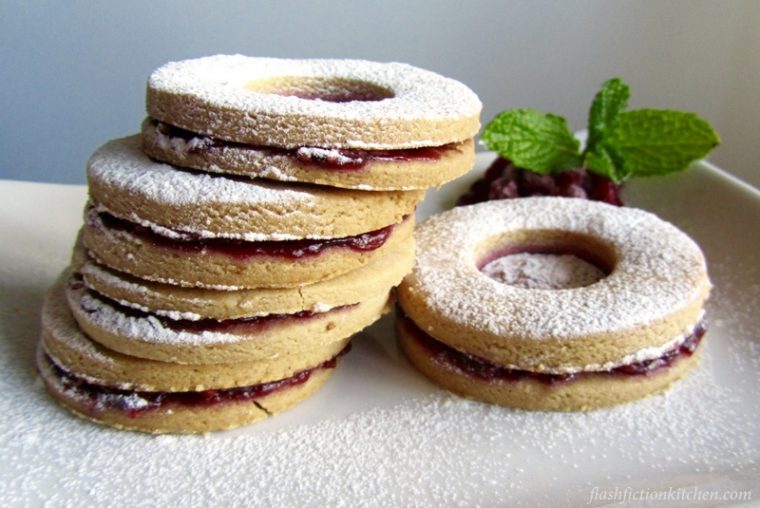 Linzertorte Cookies (paleo, AIP, vegan)