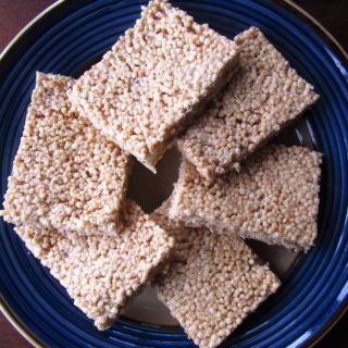 Puffed Quinoa Krispie Treats from Flash Fiction Kitchen